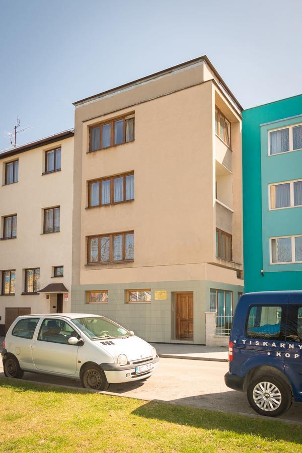 Alton Garni Hotel Чешка Будьовица Екстериор снимка
