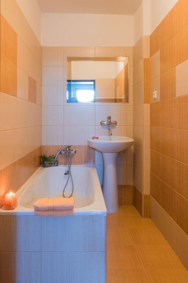 Alton Garni Hotel Чешка Будьовица Екстериор снимка